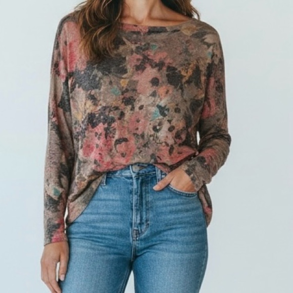 Nally & Millie Multicolor Abstract Long Sleeve Top Size Small/Medium
